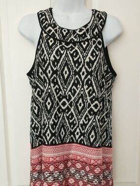 Apt 9, Black & White Ikat Print Tank Style Top with Coral Border, Medium